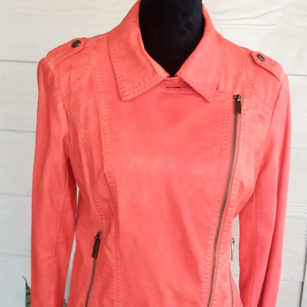 Jacket - Picture 3 of 7